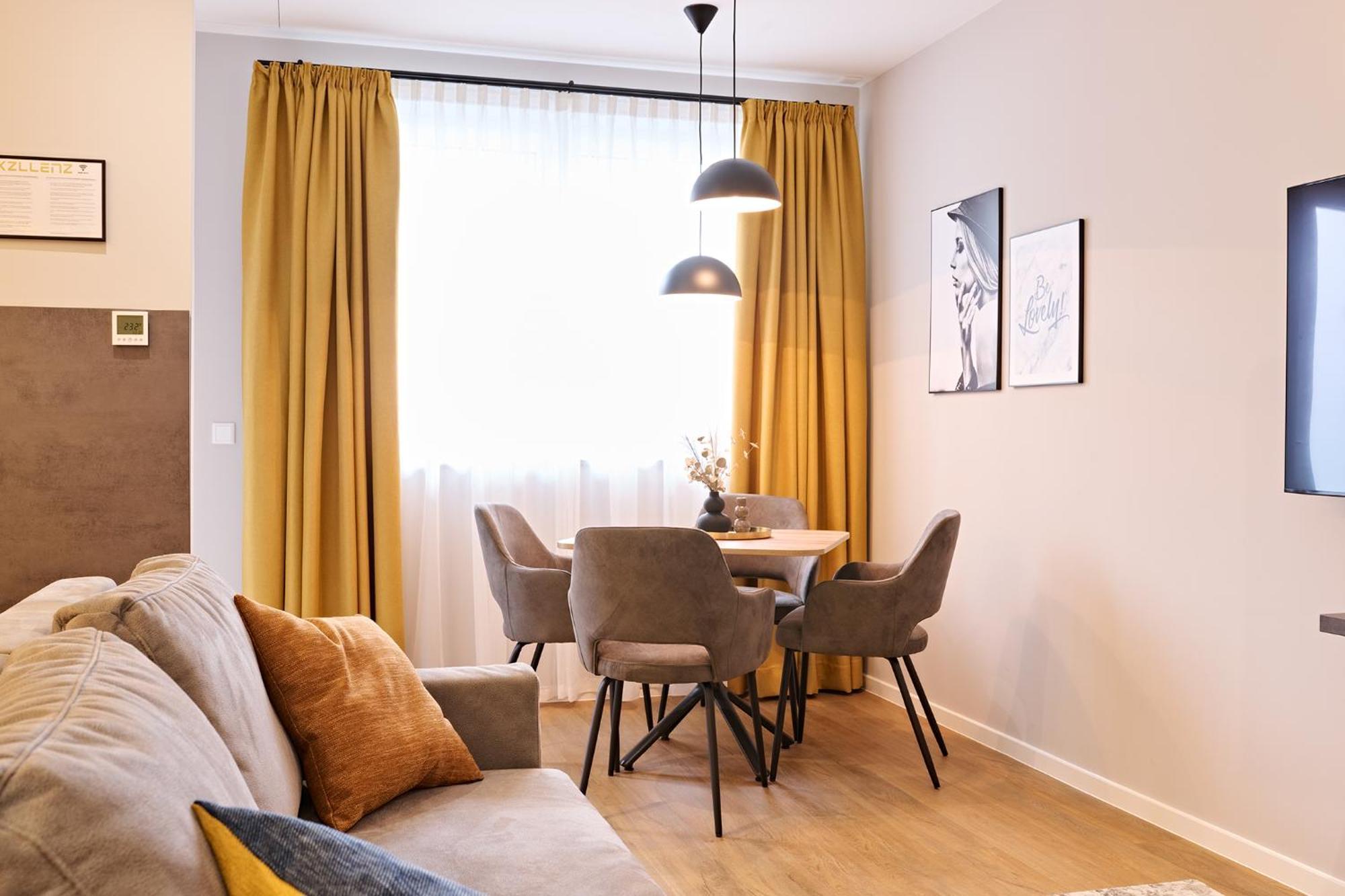 Xzllenz Traum Studio-Apartment, Frei-Parken, U-Bahn, Kueche Nuremberg Exterior photo